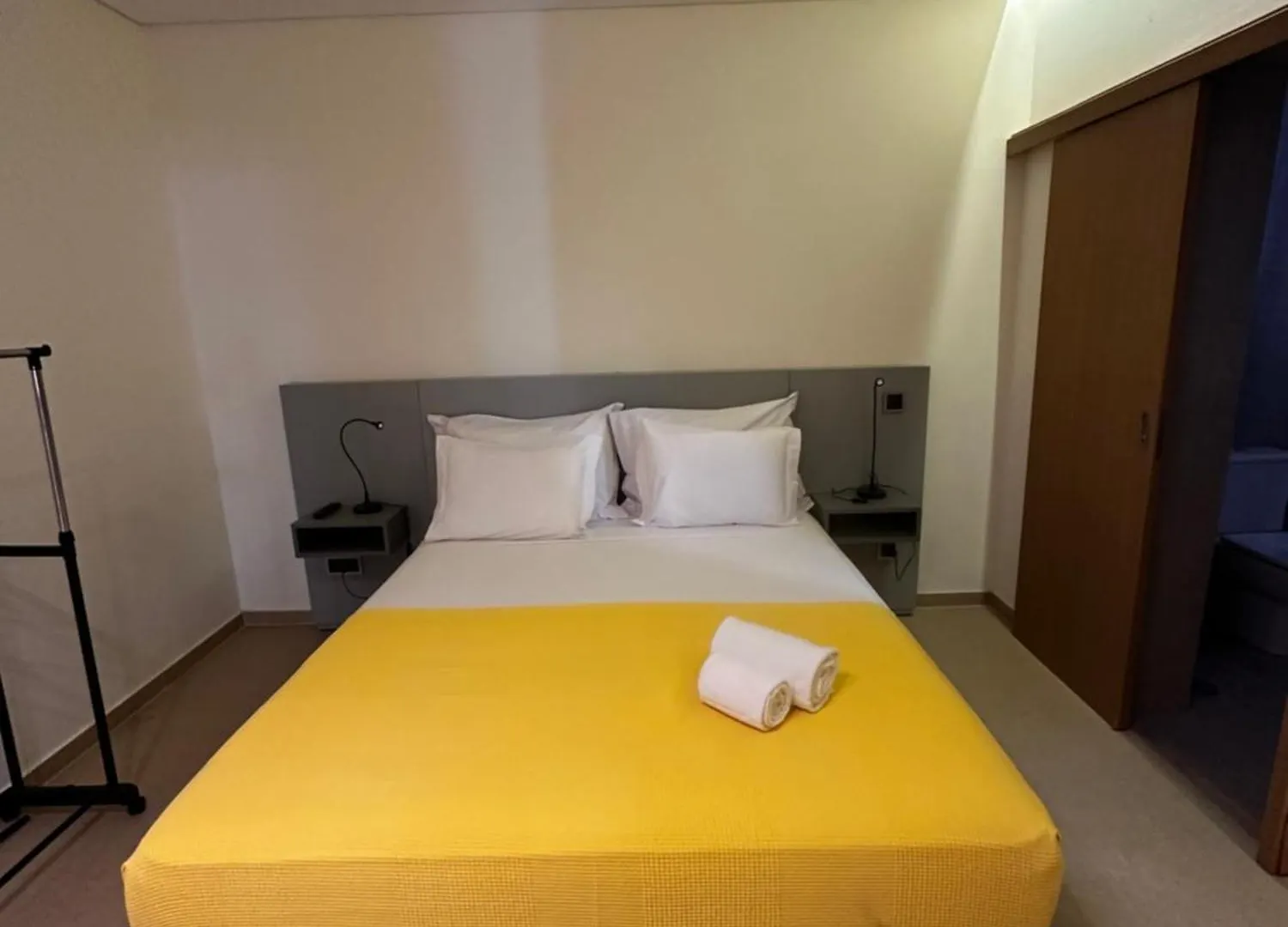 Claris B&B - Hostel 普拉亚