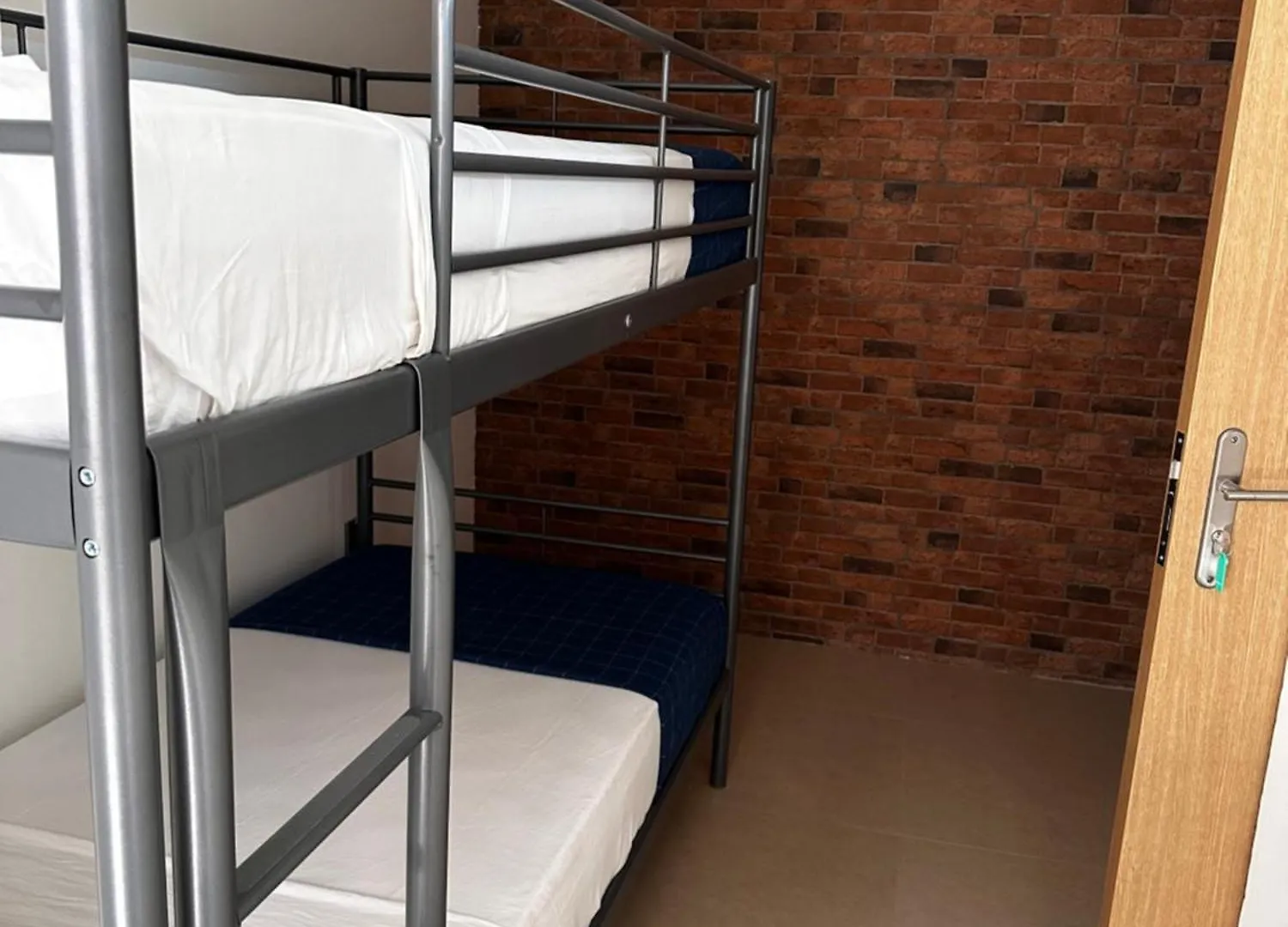Claris B&B - Hostel 普拉亚 佛得角